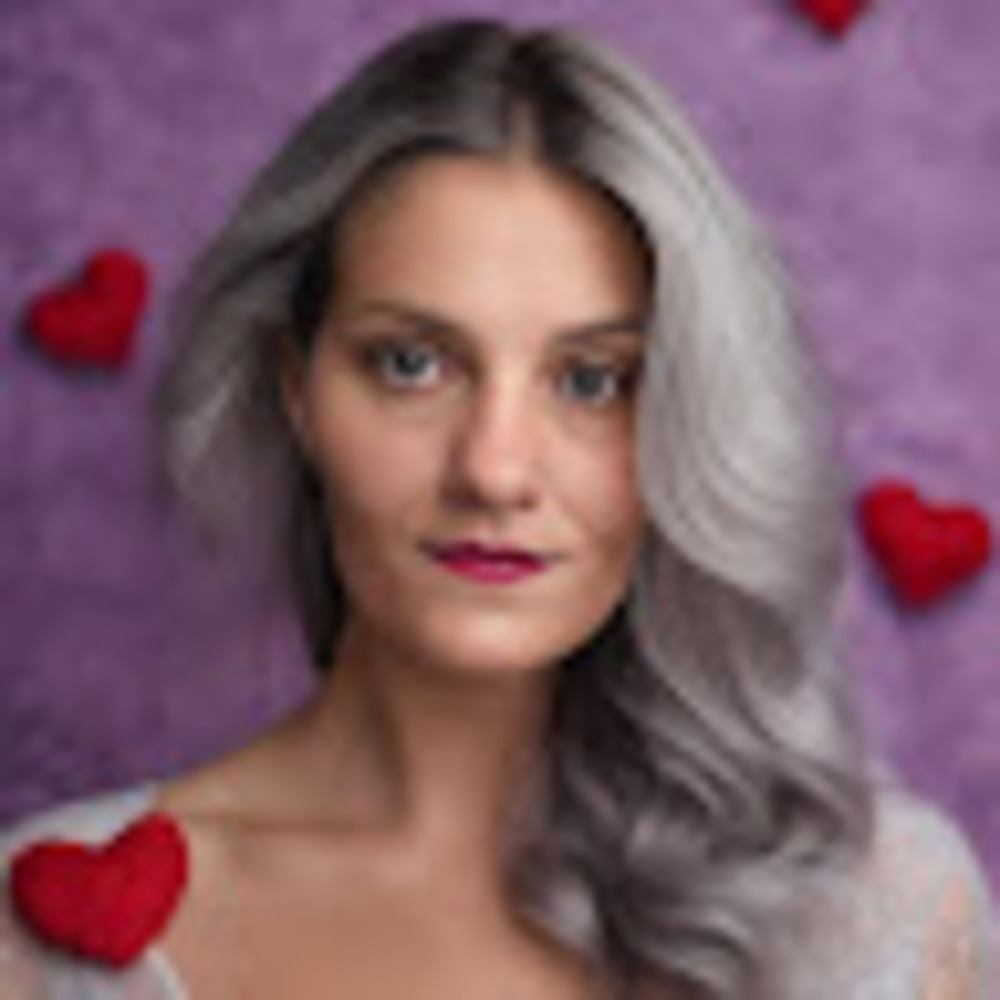 Meet your Posher, Casey